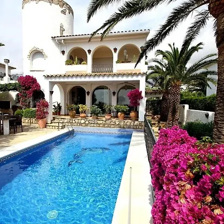 Holiday home Casa Bowa *
